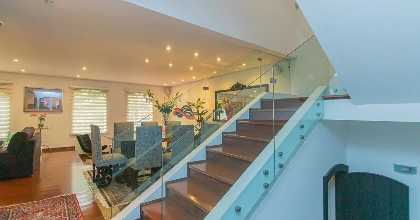 Casa en venta en Jardim da Glória con 4 dormitorios, 3 suites, 389m²