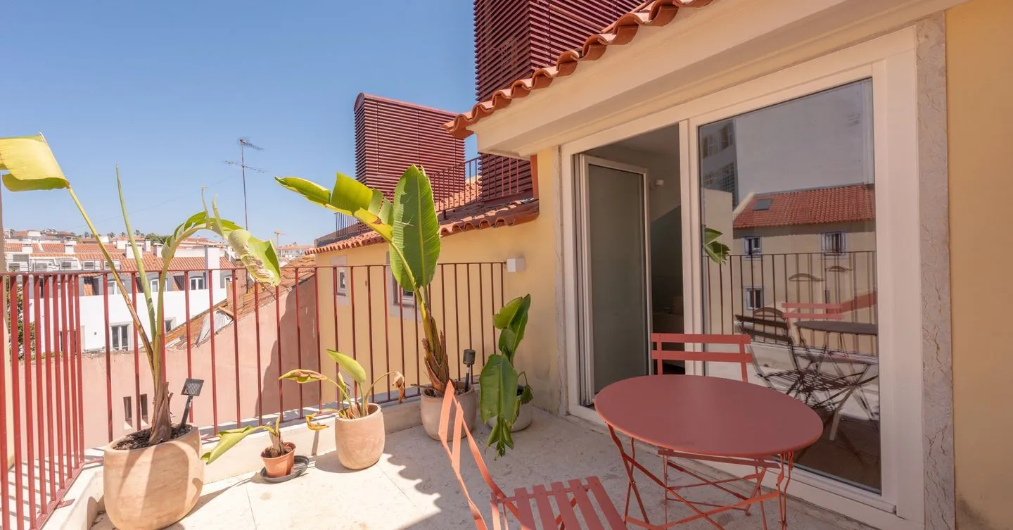Apartamento T3, com terraço, em São Bento, Lisboa