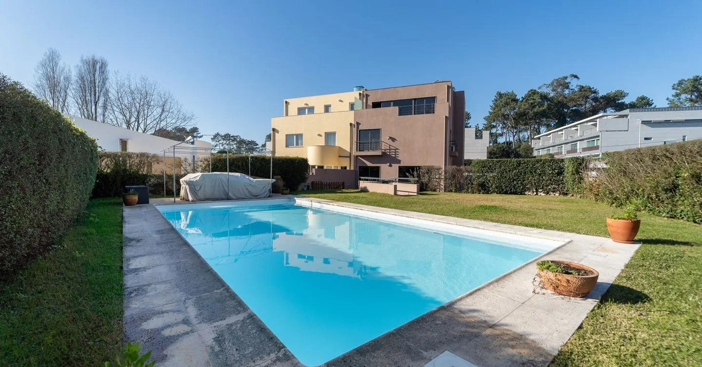 Villa T5 à Vilarinha avec Jardin et Piscine