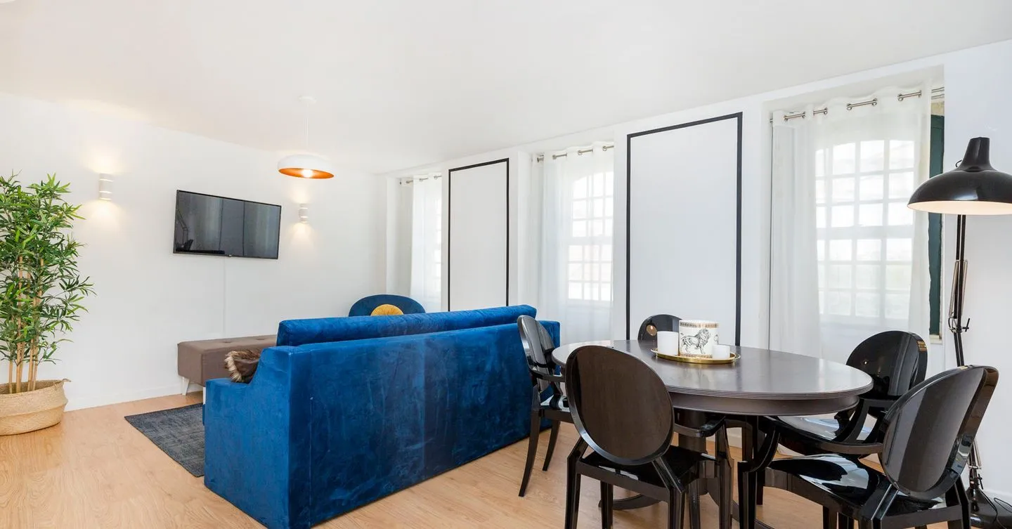 Palazzo pronto da abitare nel centro di Lisbona