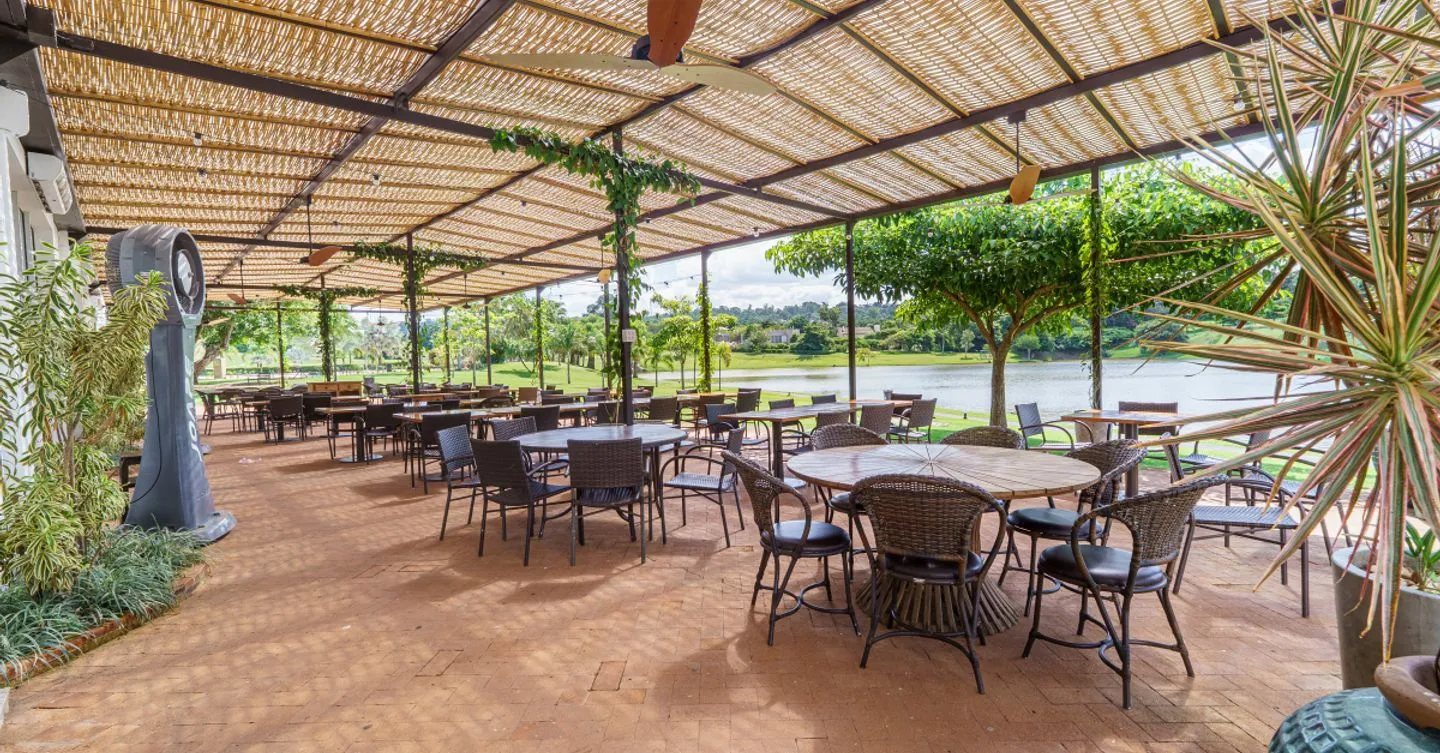 House for Sale in Fazenda Vila Real with 4 Bedrooms, All Suites, 629m²