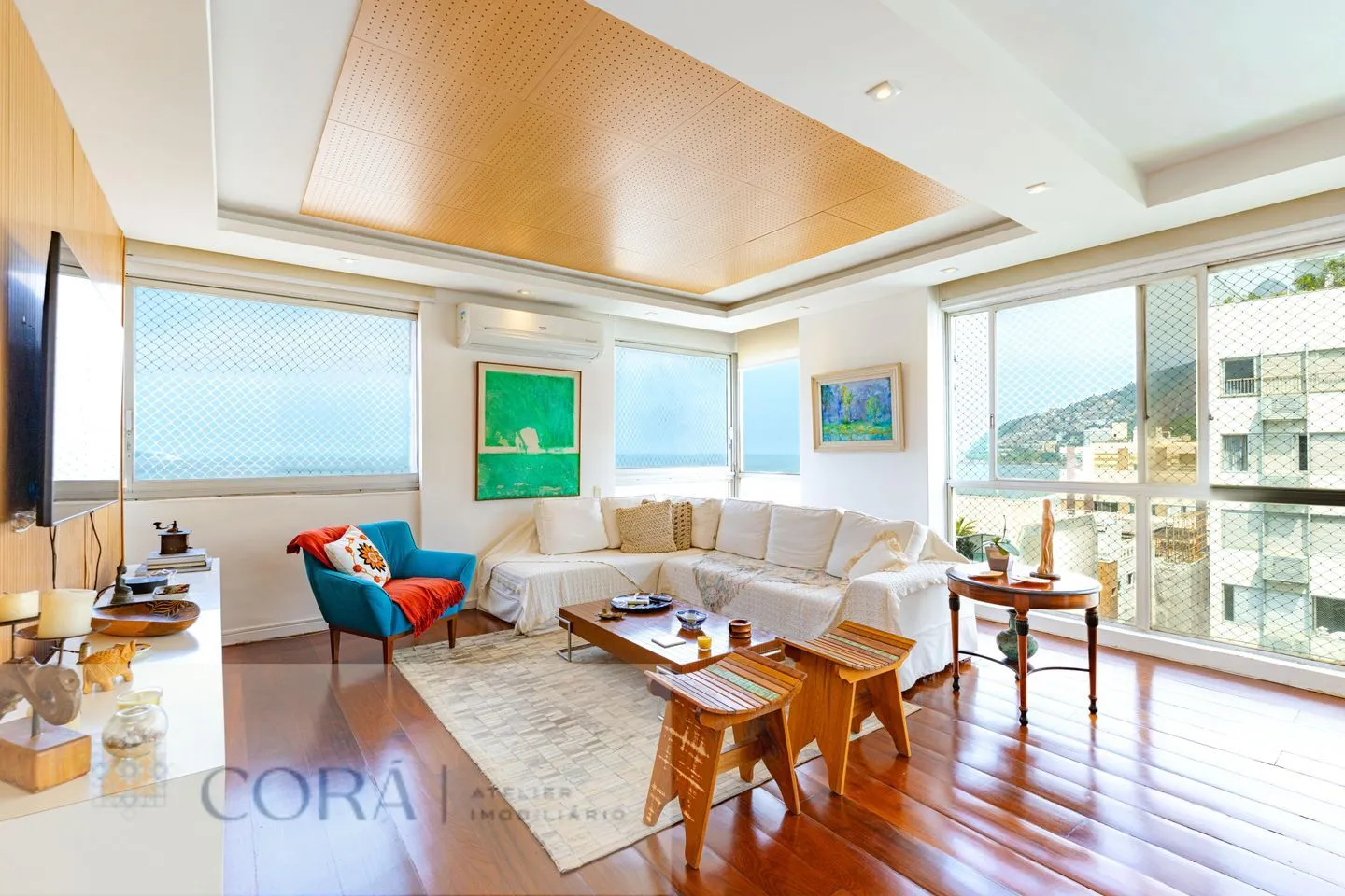 Cobertura duplex no Leblom com vista deslumbrante