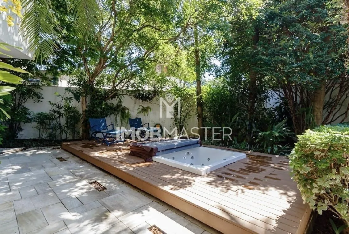 Casa com 352 m², à venda no bairro Alto de Pinheiros.