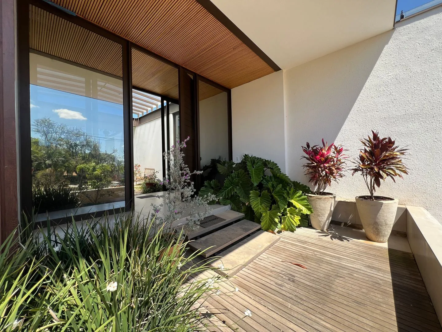 Contemporary Single-Story Home in Fazenda Vila Real Estate Estate – Itu/SP