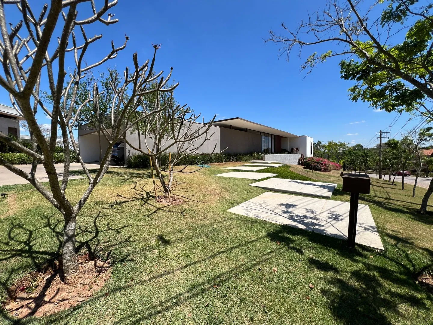 Casa com 6 quartos, Espaço Gourmet e Closet