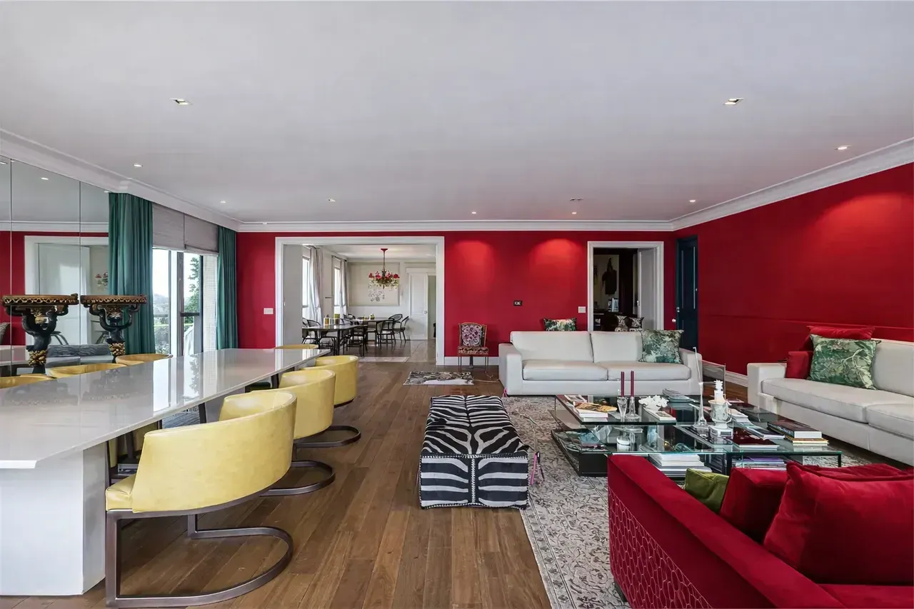 Apartamento com 4 quartos, 2 suites e Sol da manhã
