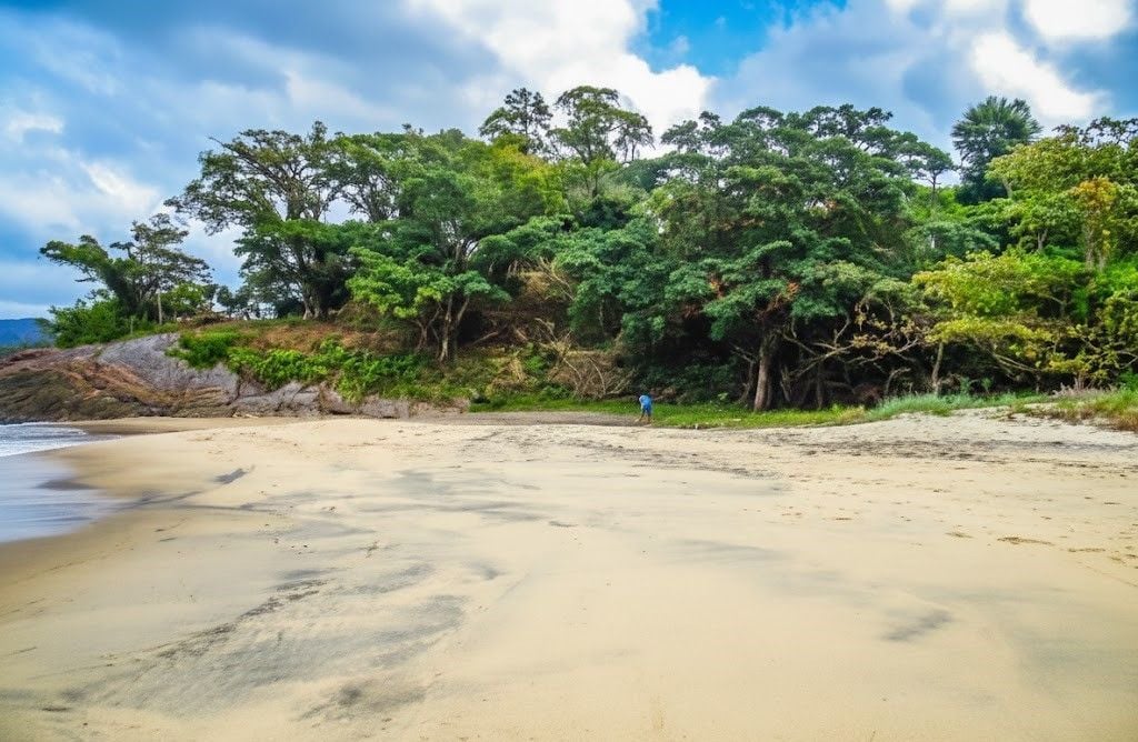 Praia Das Goiabas (Mambucaba), Angra dos Reis, RJ