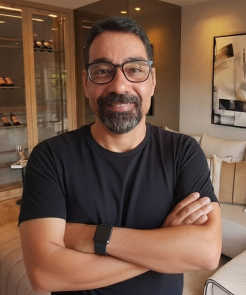 Resultados da busca de profissionais na região